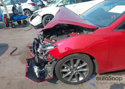 2018 Mazda Mazda3 Touring из США, поврежденный, VIN 3MZBN1V37JM172539